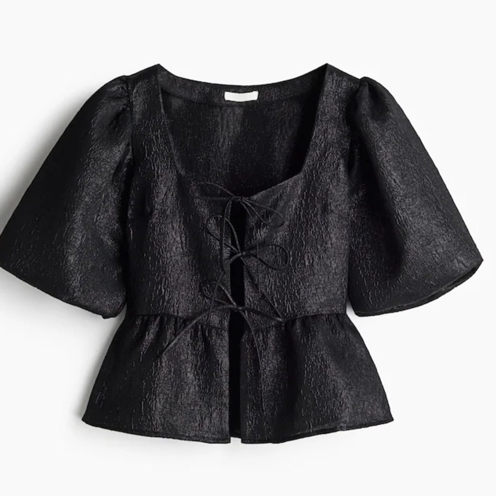 H&M Jacquard-Weave tie blouse